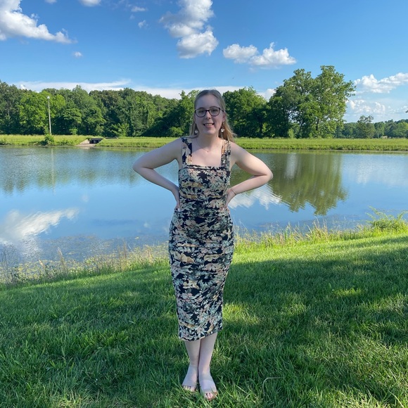 Grace’s Boutique🤎🕯️🧿 - Picture 4 of 6